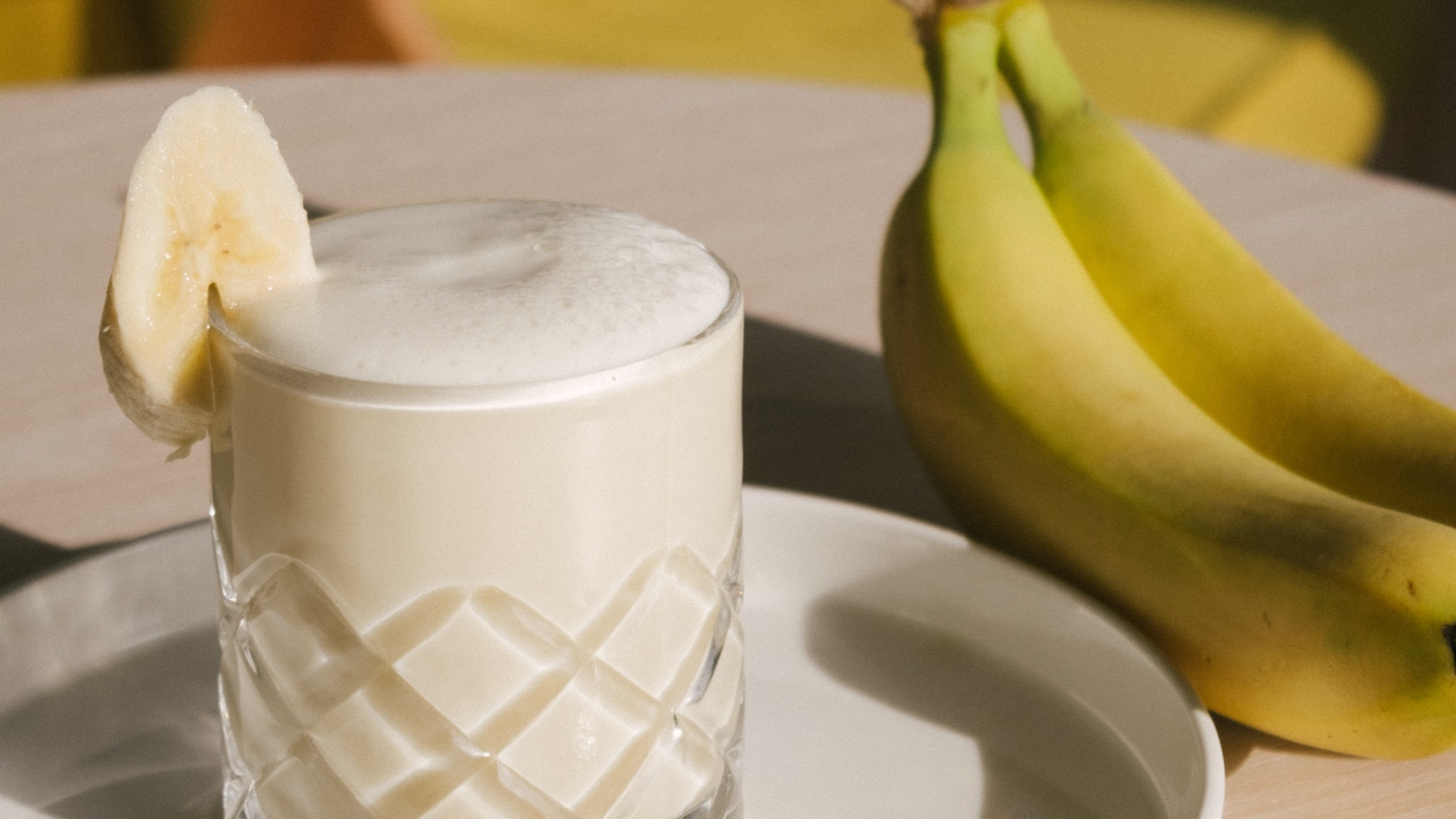 Donosimo recept za savršen proteinski Vanilla – Banana smoothie
