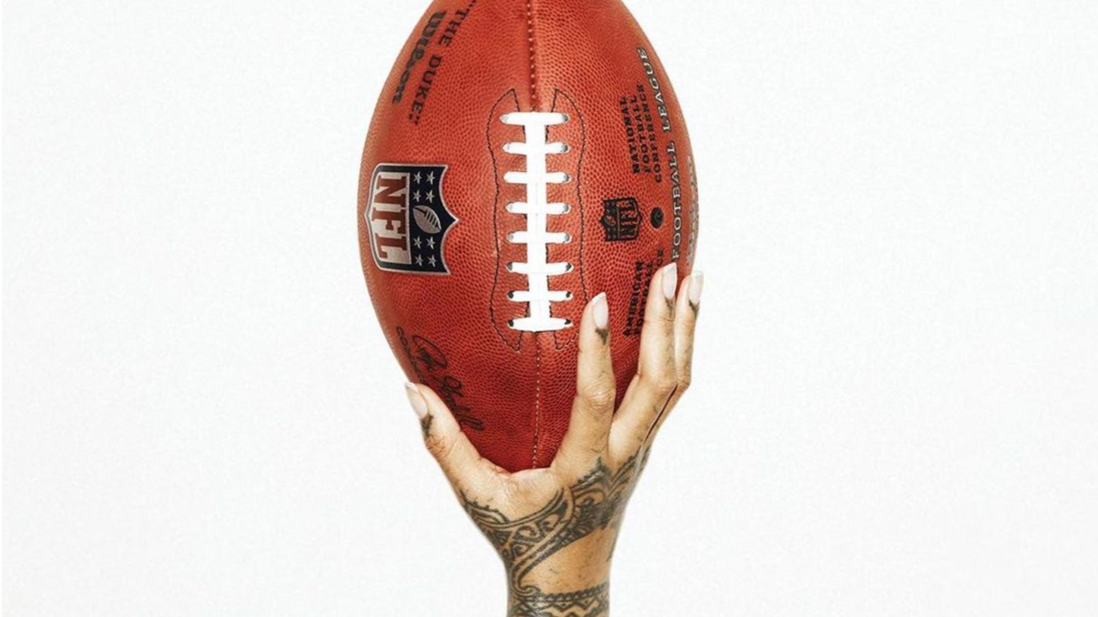 Dočekali smo: Rihanna nastupa na poluvremenu Super Bowl-a