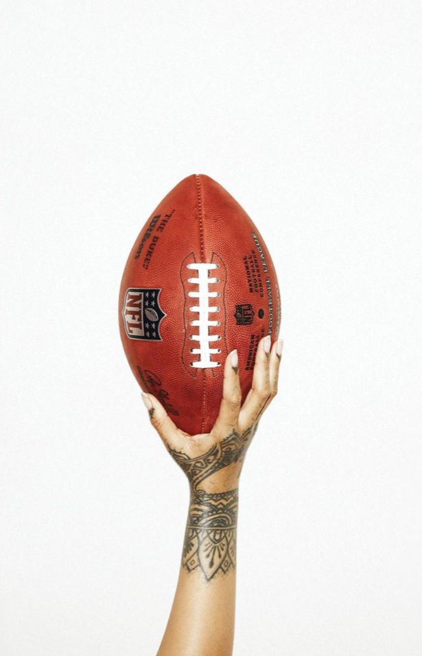 Dočekali smo: Rihanna nastupa na poluvremenu Super Bowl-a