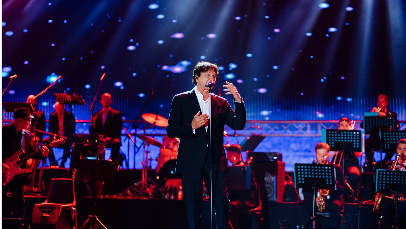 Zdravko Čolić u pratnji simfonijskog orkestra dolazi u Arenu Zagreb