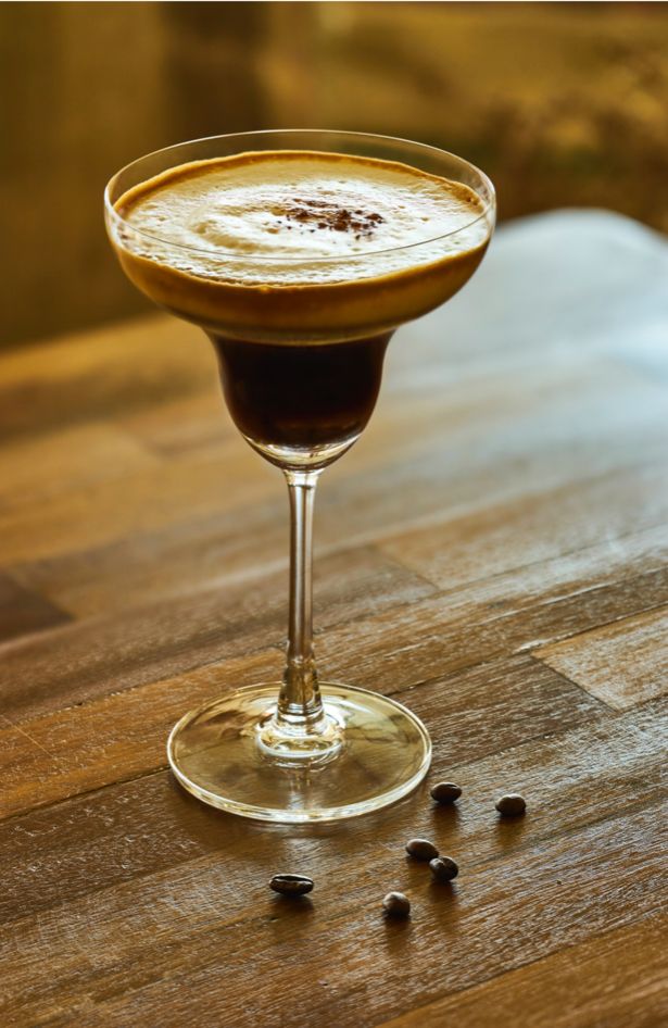 Čuveni 818 espresso martini by Kendall Jenner