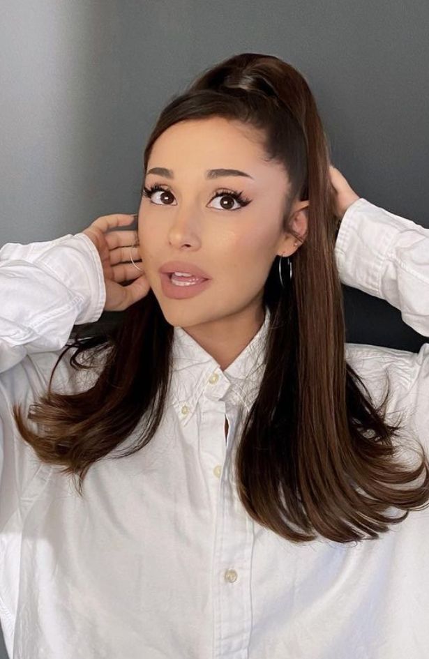 Ariana Grande više nije brineta, a njena nova boja je pravo osveženje