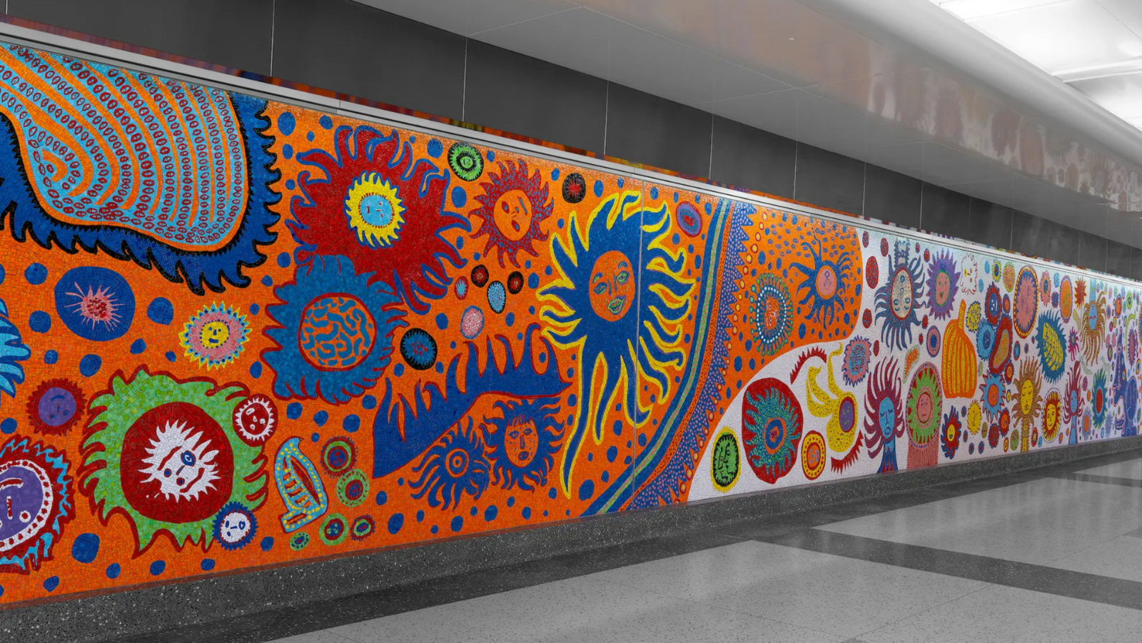 Yayoi Kusama i Kiki Smith: Umetnički duo ukrasio je novu metro stanicu u Njujorku