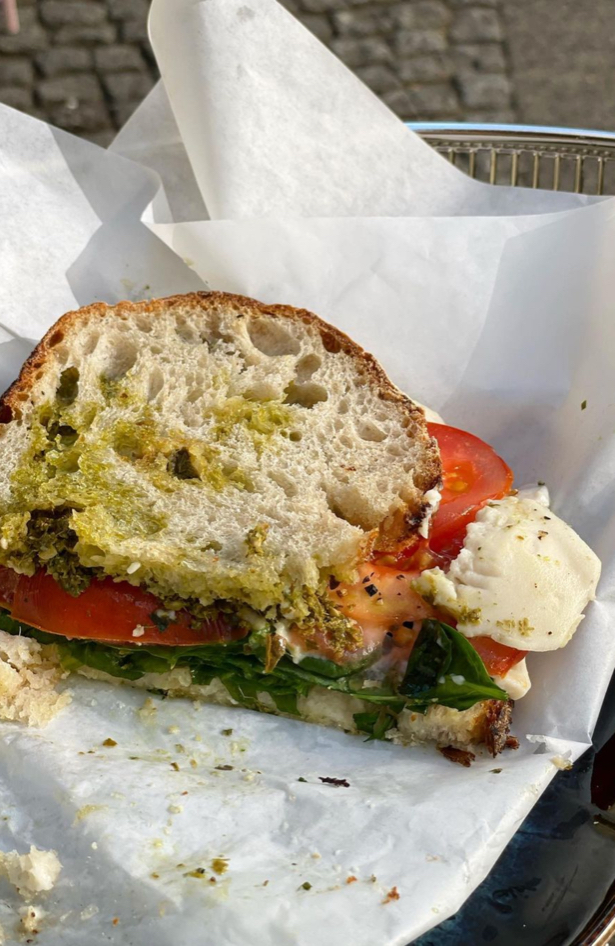 Italijanski brz doručak: Caprese sendvič