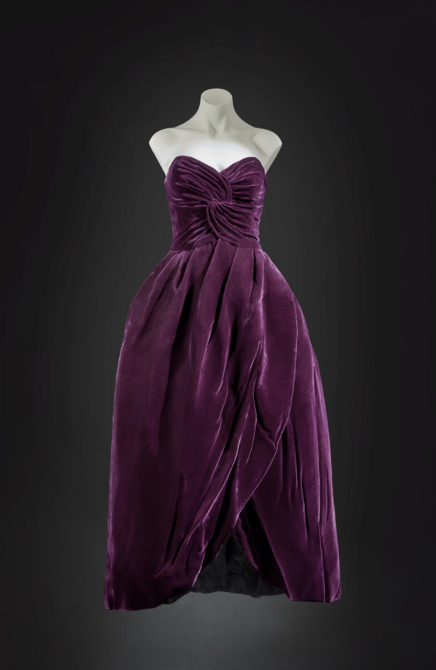 Čuvena ljubičasta haljina princeze Dajane naći će se na aukciji