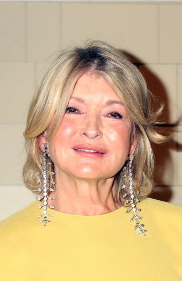 Martha Stewart u 81. godini izgleda sjajno pa smo proučili njene omiljene skincare proizvode