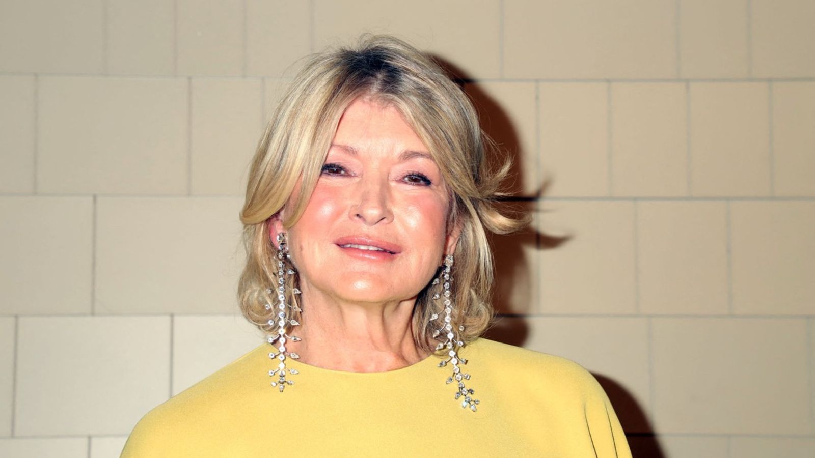 Martha Stewart u 81. godini izgleda sjajno pa smo proučili njene omiljene skincare proizvode