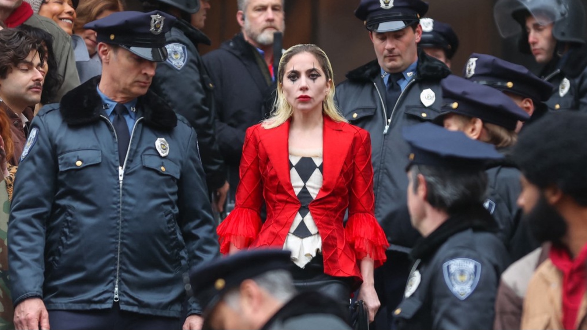 Lady Gaga kao Harley Quinn: Prve fotke sa snimanja drugog dela filma Joker