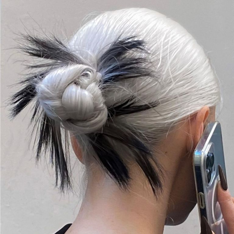 Hypebeast hairstyle inspo: Dip dye