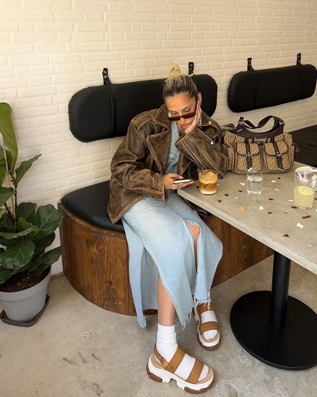 Outfit inspo: Tri kombinacije za coffee date ovog vikenda