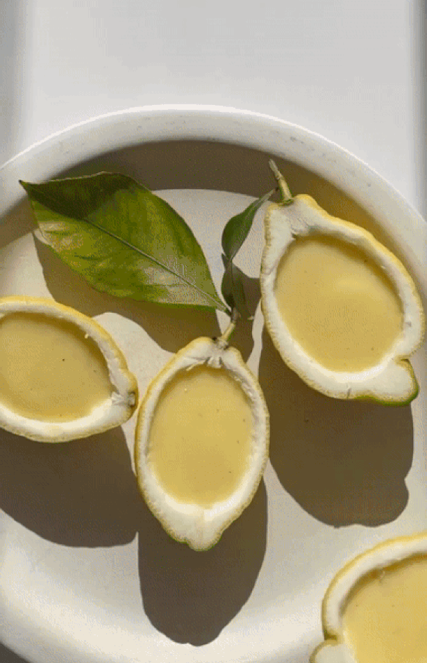 Novi gastro trend: Limun puding poslužen u limunovoj kori