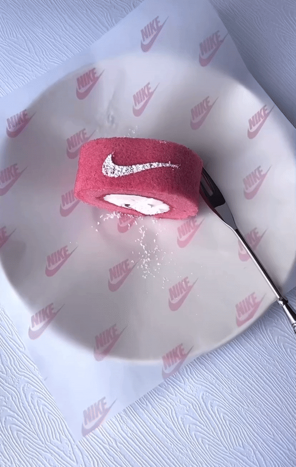 Barbie manija još uvek traje: Vreme je za ultimativni sneakerhead roze rolat, a mi imamo recept