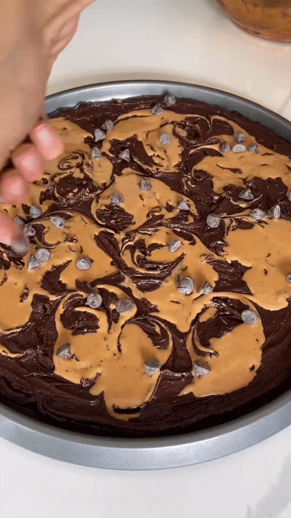 Brownie pizza: Nova omiljena čokoladna poslastica
