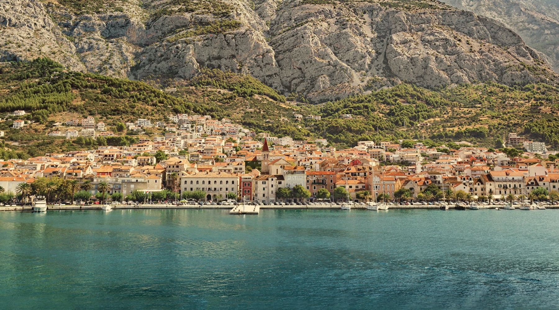 Ovo leto provodimo u Makarskoj – znamo i u kom hotelu odsedamo