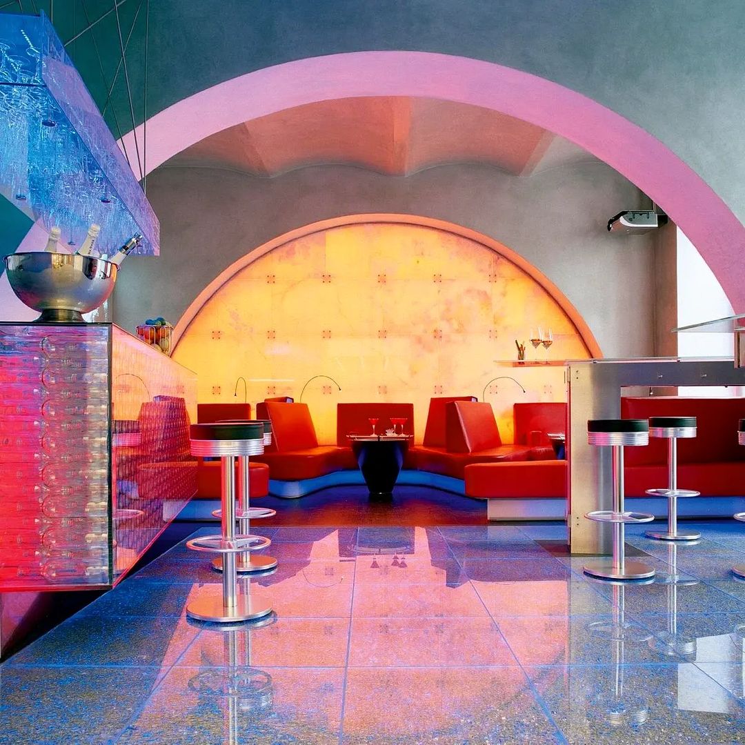 Il Grifoncino: Italijanski retrofuture bar iz 60-ih koji želimo da posetimo