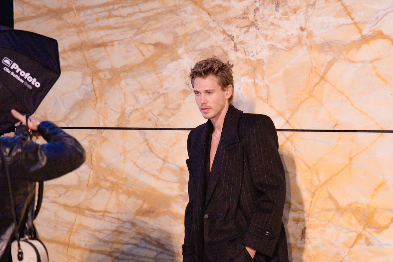 Glumac Austin Butler počasni gost na YSL reviji u Parizu