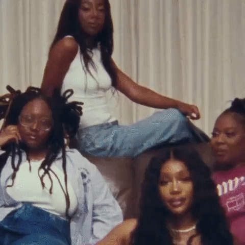 Da li nam poslednja Tommy Hilfiger kampanja poručuje da je Sza nova Aaliyah?