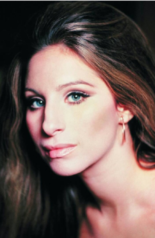 Barbra Streisand se vraća – muzička ikona najavila dva nova albuma i memoar