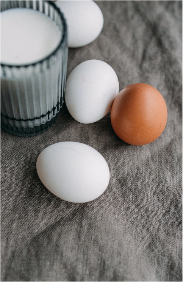 Recept za doručak: Korpice od krompira, jajeta i šunke