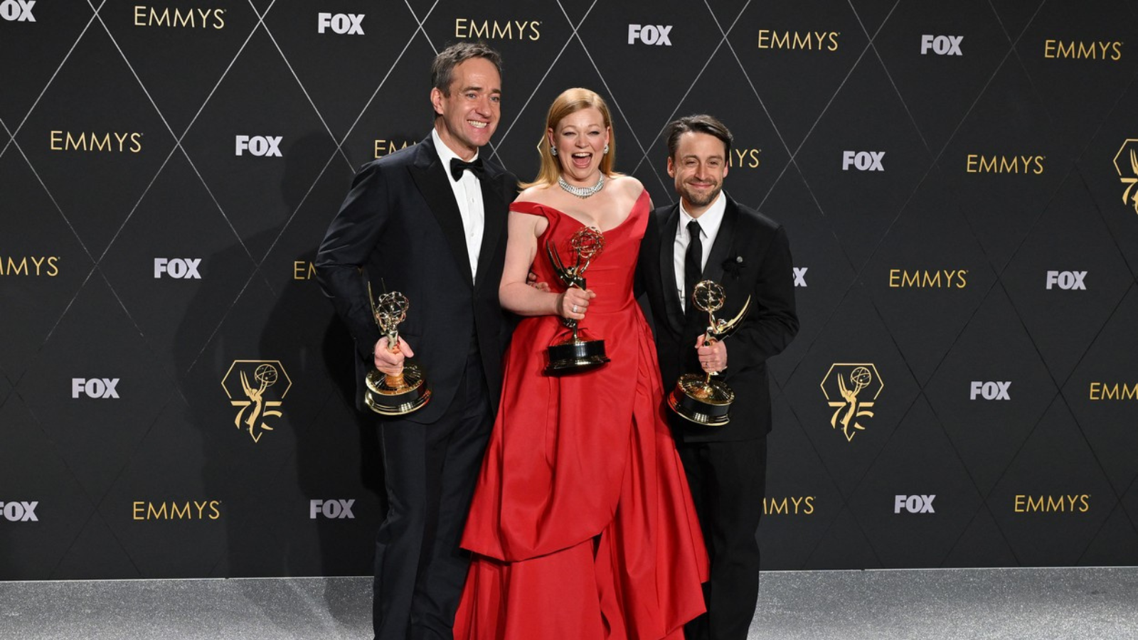 Emmy nagrade: U najvažnijoj televizijskoj noći dominacija serija „The Bear“ i „Succession“