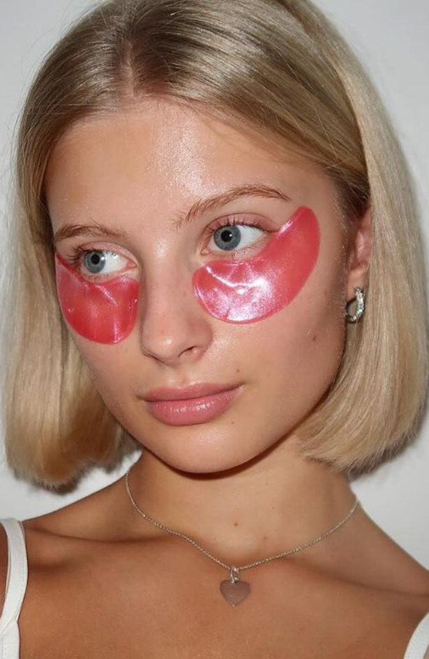 Eye patches: Viralni jastučići koji čine naše okoloočno područje blistavim