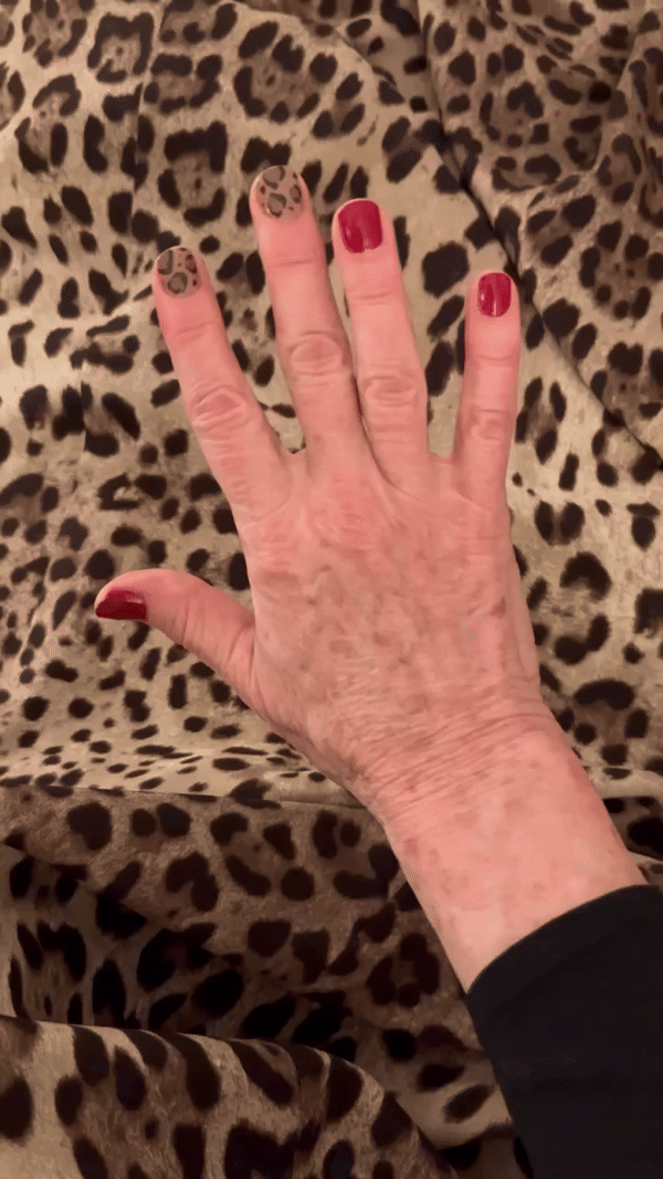 Isabella Rossellini proglasila trend – leopard print manikir