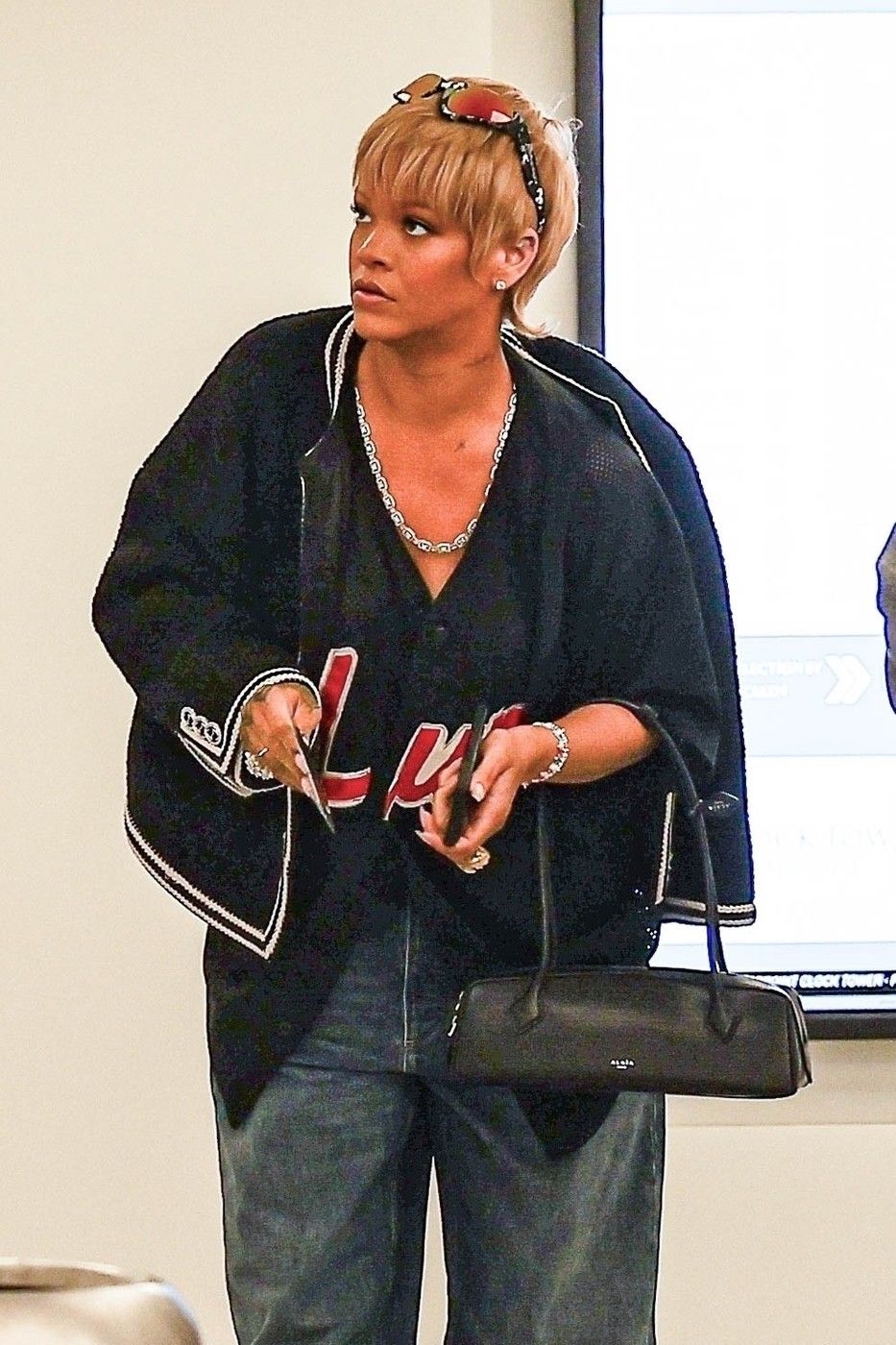 I Rihanna potvrdila dominaciju pixie cut frizure