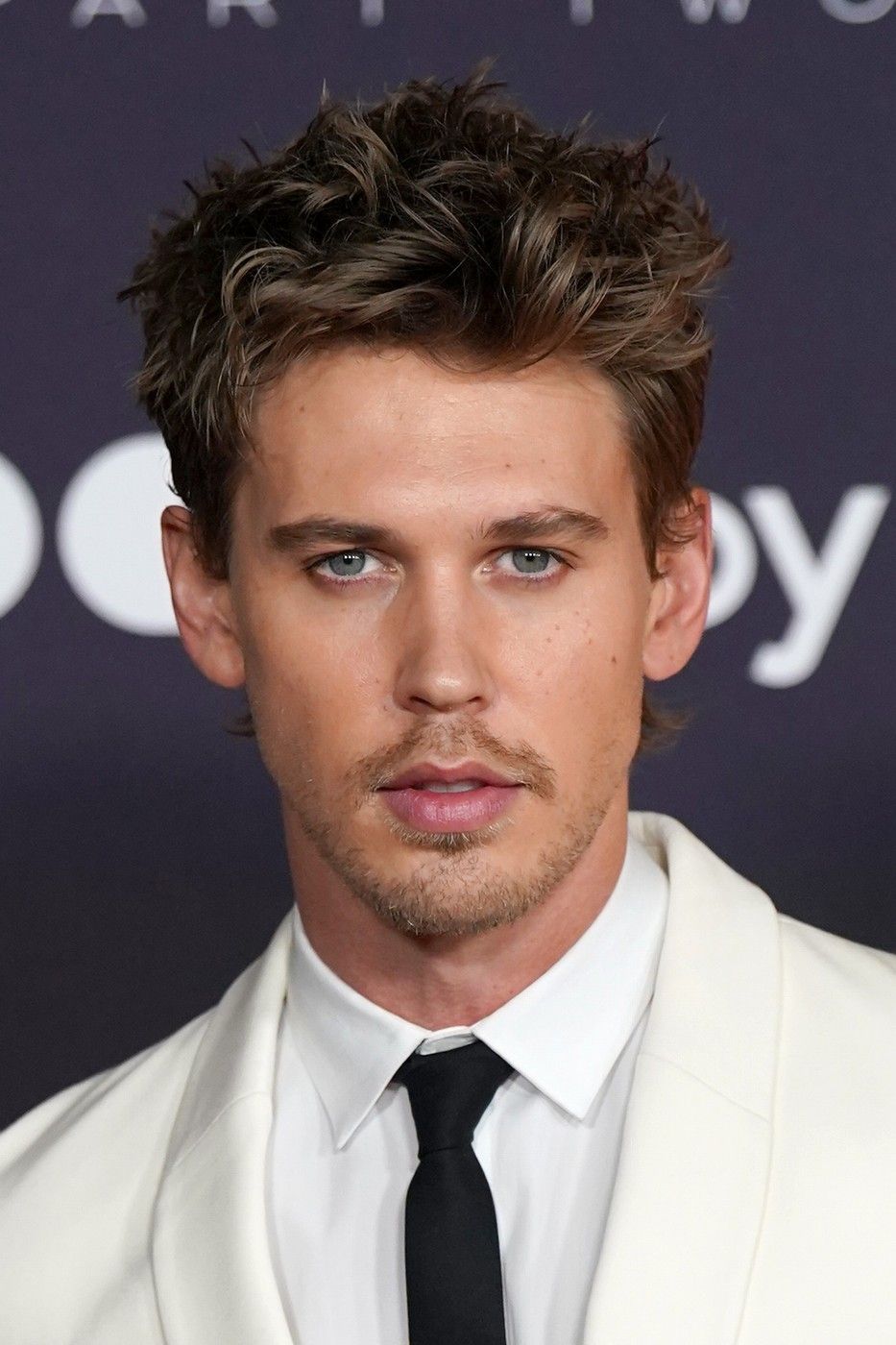 Austin Butler na premijeri filma Dune 2 nosio beli ajlajner – otkrivamo zašto