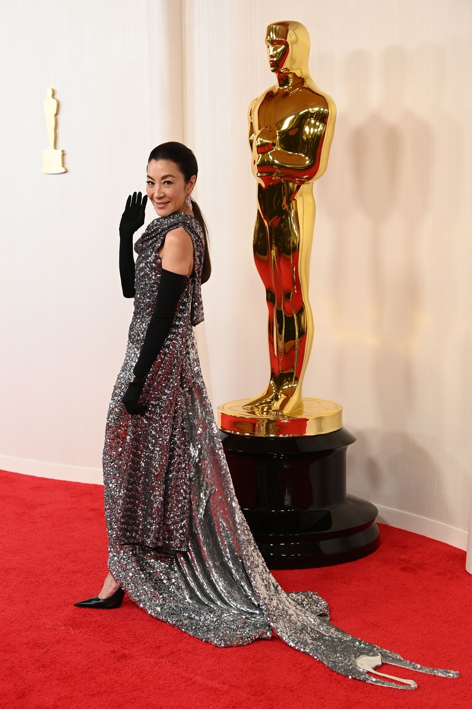 Otkrivamo šta se krije iza haljine koju je Michelle Yeoh nosila na dodeli Oskara
