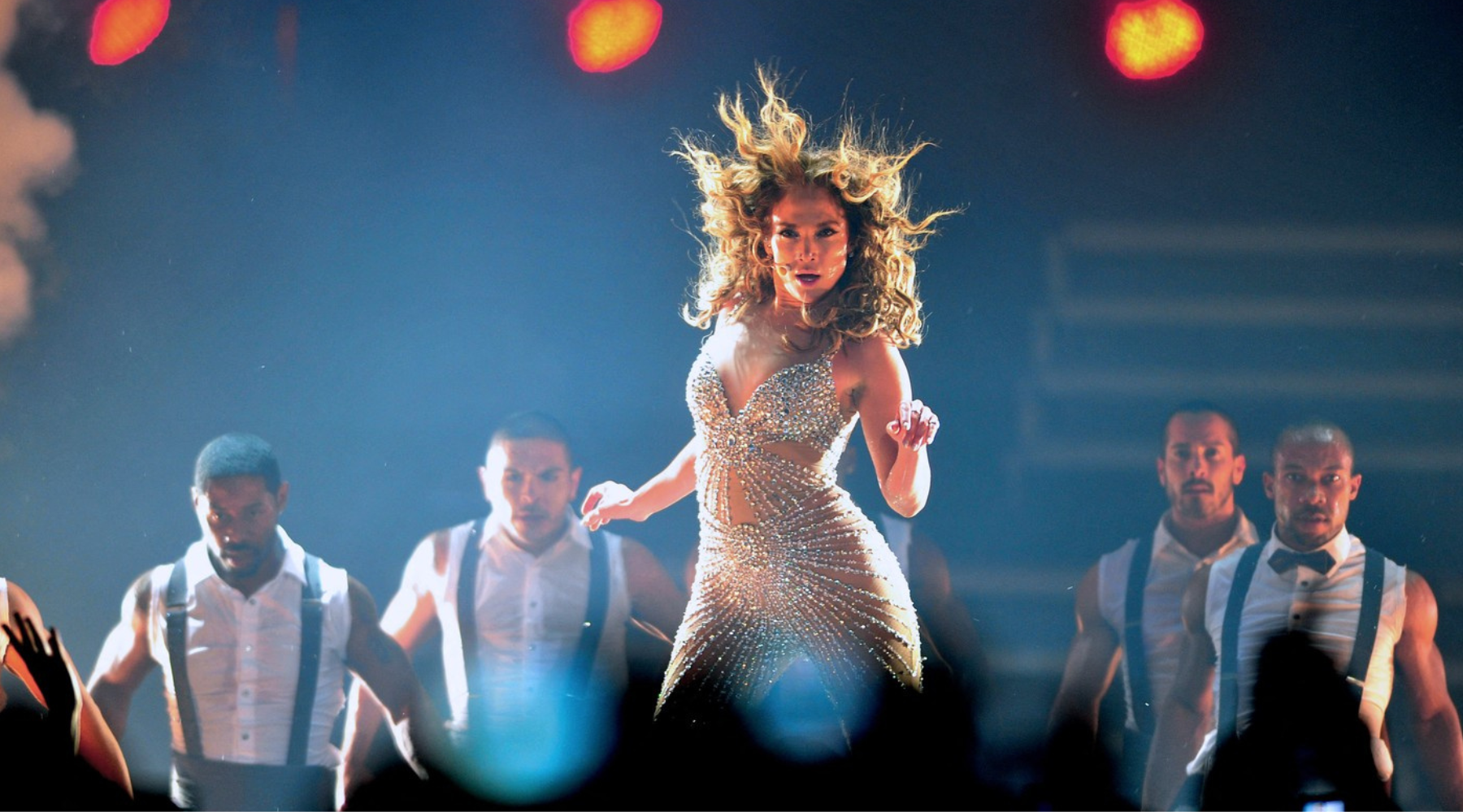 Usled slabog interesovanja za predstojeću turneju, Jennifer Lopez menja njen koncept u „Greatest Hits Show”