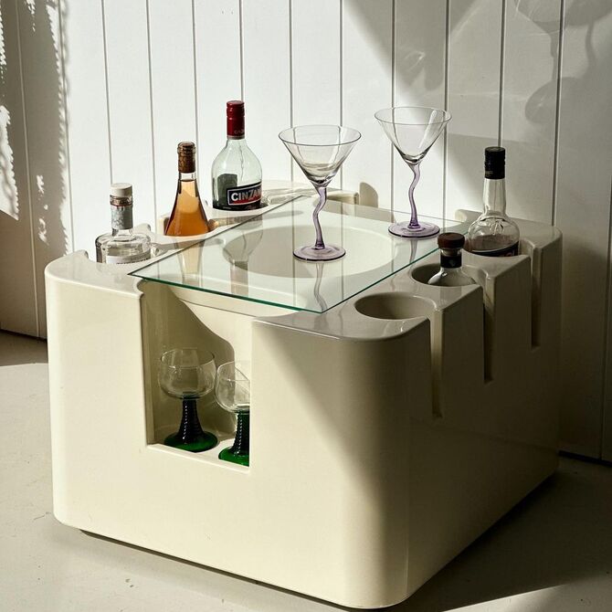 Wishlist: The Bacco Bar Cart retro bife