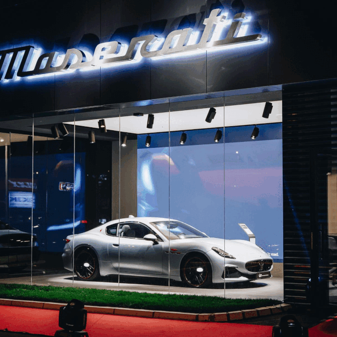 Otvorena je nova oaza luksuza u Beogradu – i to kroz prizmu prvog ekskluzivnog Maserati salona