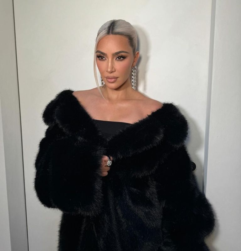 kim kardashian ice blonde kosa