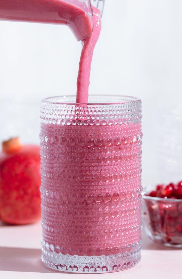 Pink breakfast smoothie – donosimo recept za nutritivan i zdrav doručak