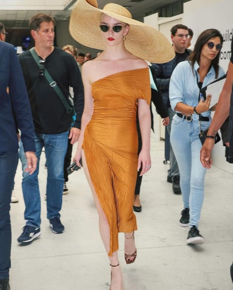 Anya Taylor Joy Cannes prvi look