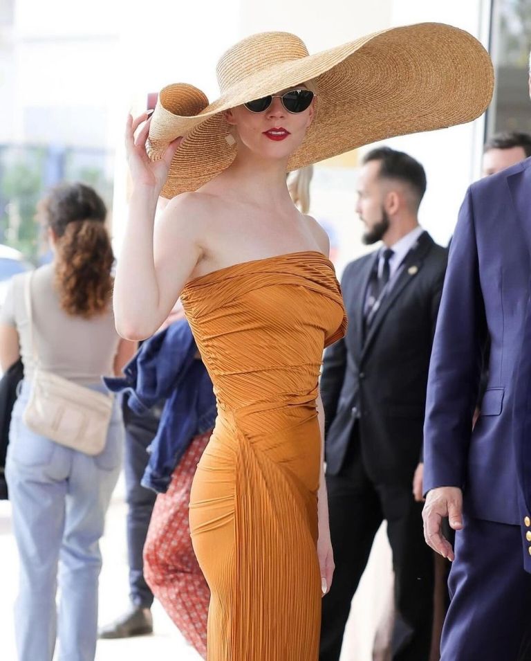 Anya Taylor Joy Cannes prvi look