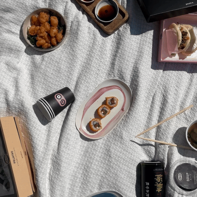 Weekend getaway: Journal tim uzima sushi „za poneti“ i vodi vas na piknik