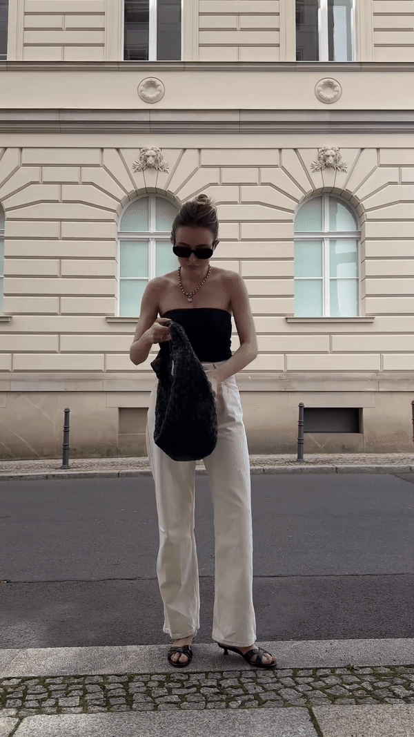 kitten heel sandale gif