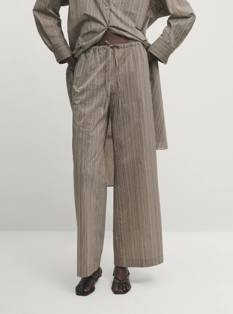 pamučne pantalone na pruge massimo dutti