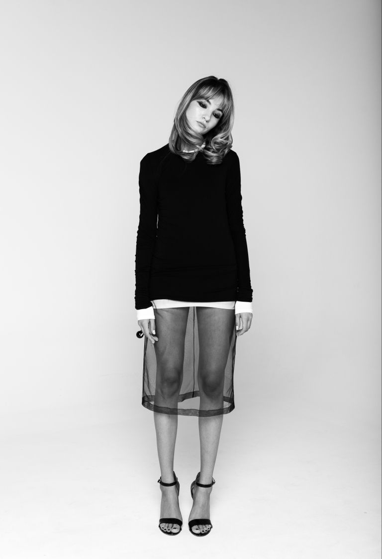 Dragana Ognjenović Summer black