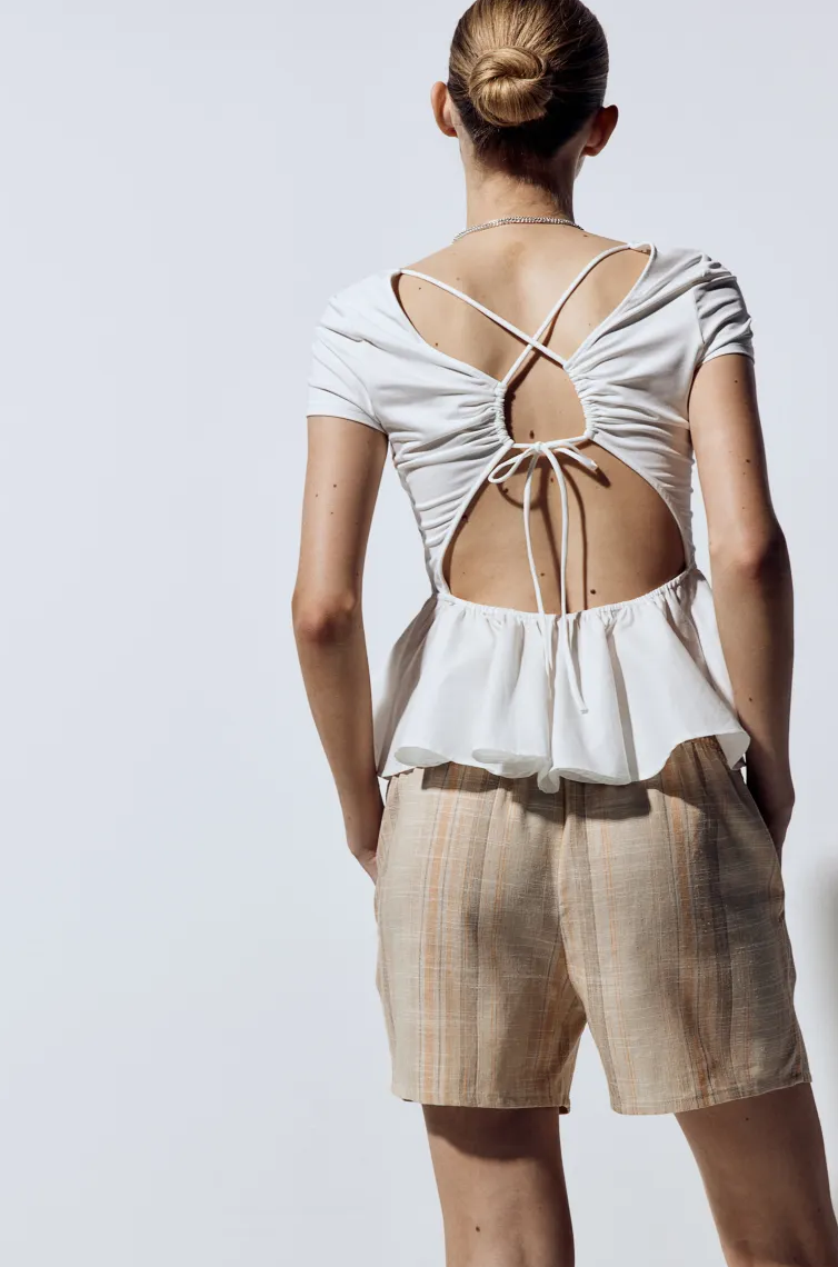 bluza sa otkrivenim ledjima