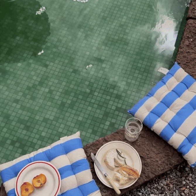 Stripe it up (interior design edition): Kako inkorporiramo pruge u dizajn enterijera?