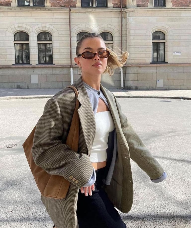 Otkrili smo brend sakoa koji favorizuju Hailey Bieber, Matilda Djerf i Elsa Hosk