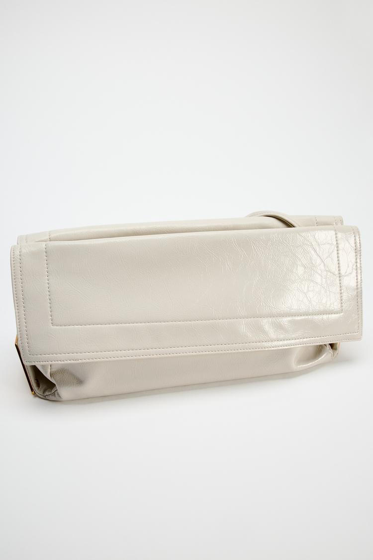 Clutch torba najbolji modeli