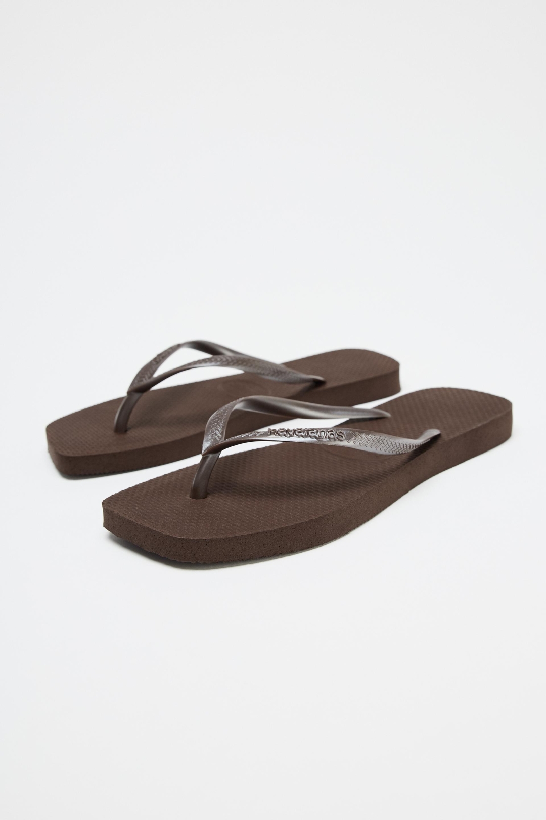 havaianas x Zara: Japanke koje će obeležiti leto