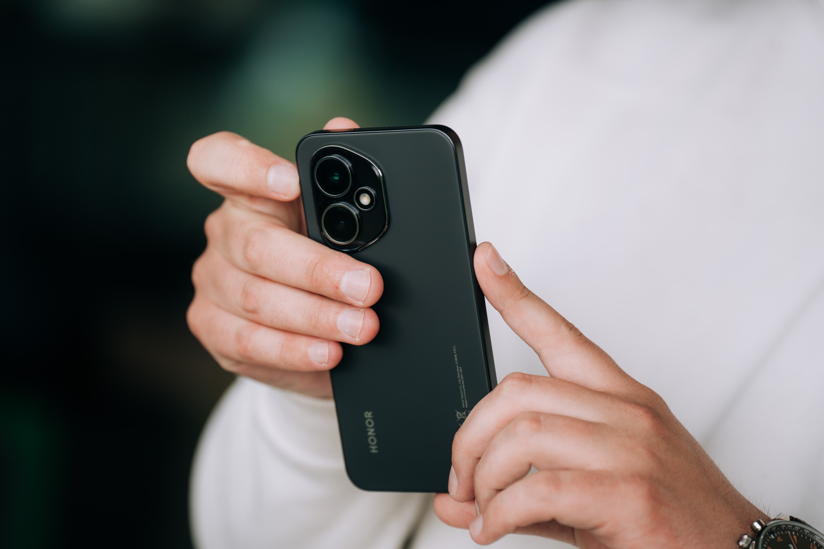 HONOR 400 serija stigla u Srbiju – AI kamera koja menja pravila igre