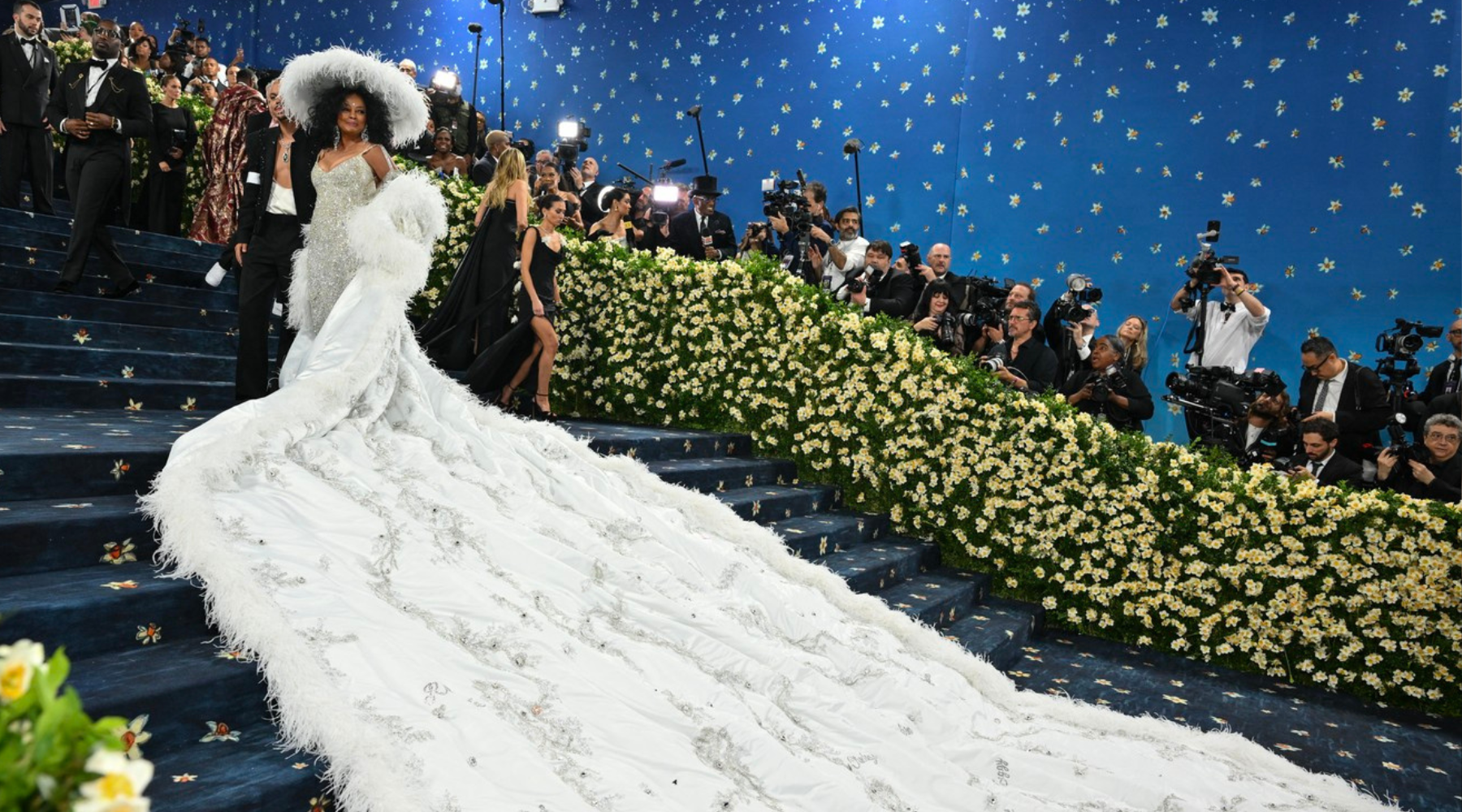 Damson Idris je bio u petoj brzini, a Diana Ross je osvojila (plavi) tepih – ovo su momenti koji su obeležili Met Galu 2025