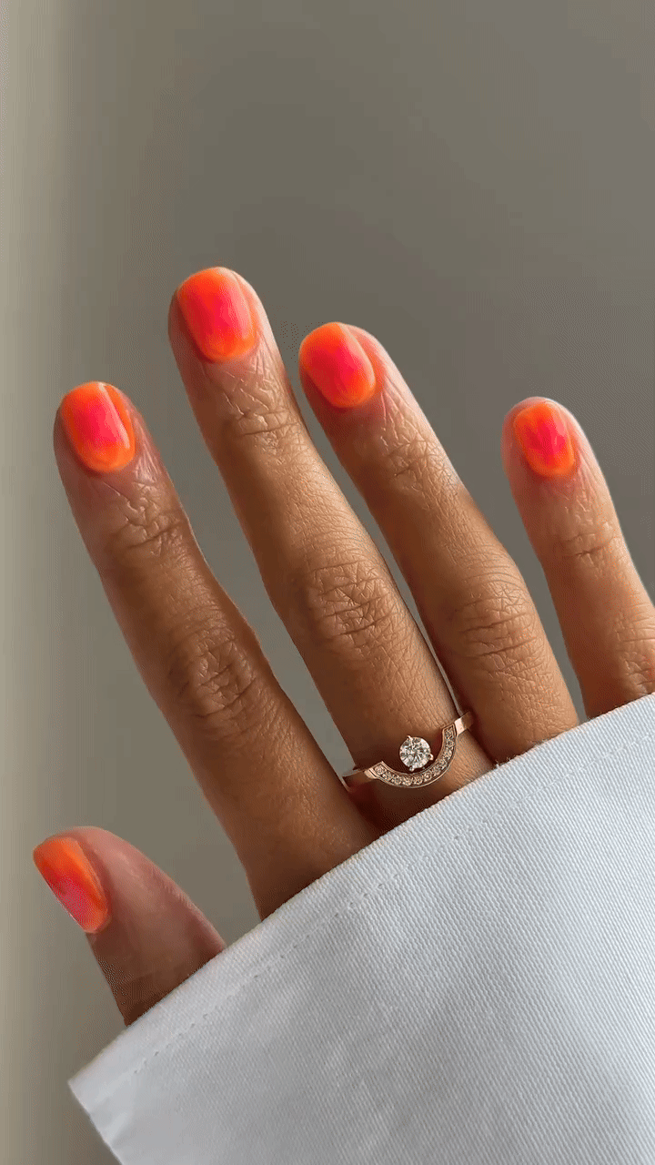 Da li je previše rano za manikir inspirisan zalaskom sunca? Beauty fanatici kažu – ne