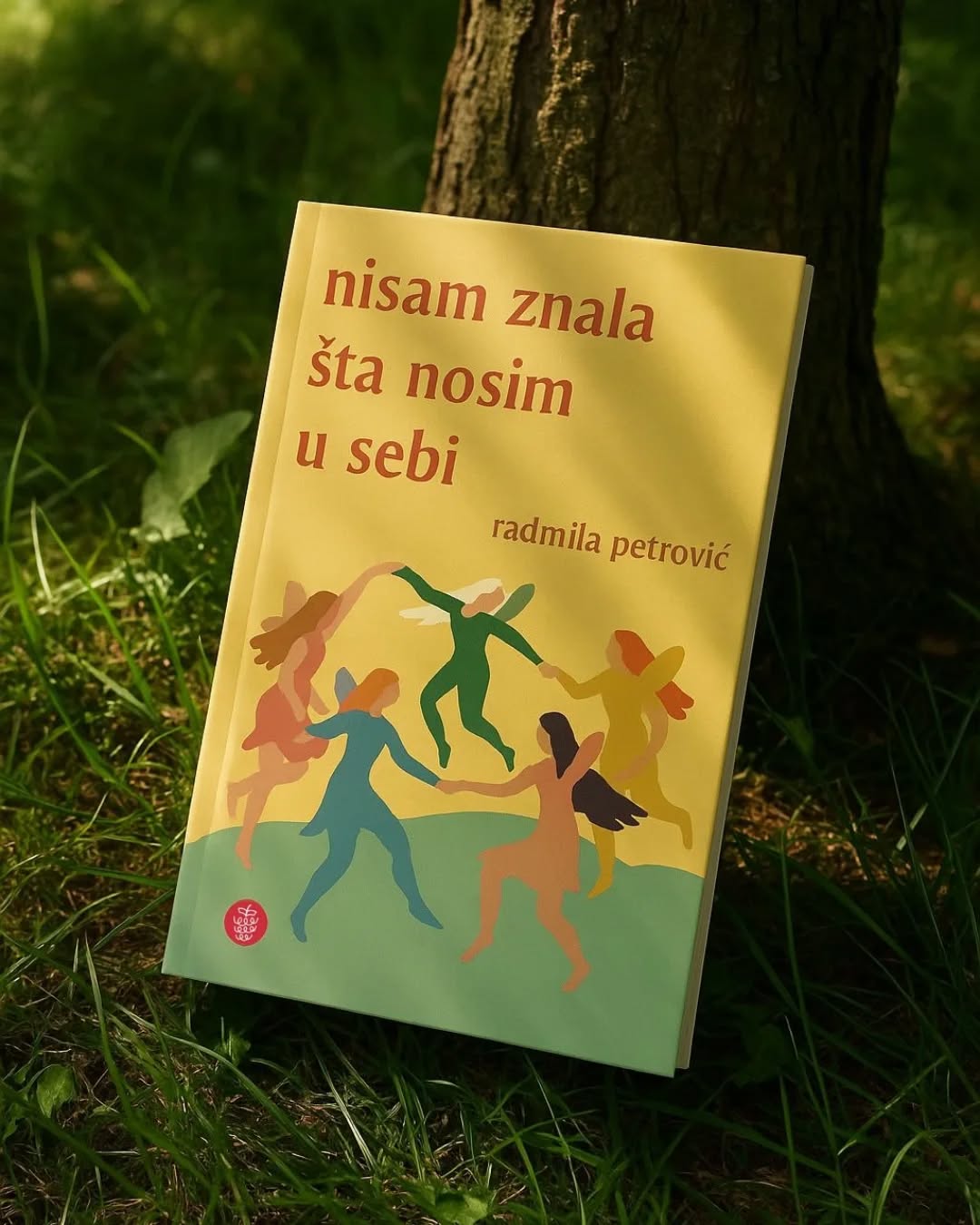Radmila Petrović predstavila novu zbirku „Nisam znala šta nosim u sebi“