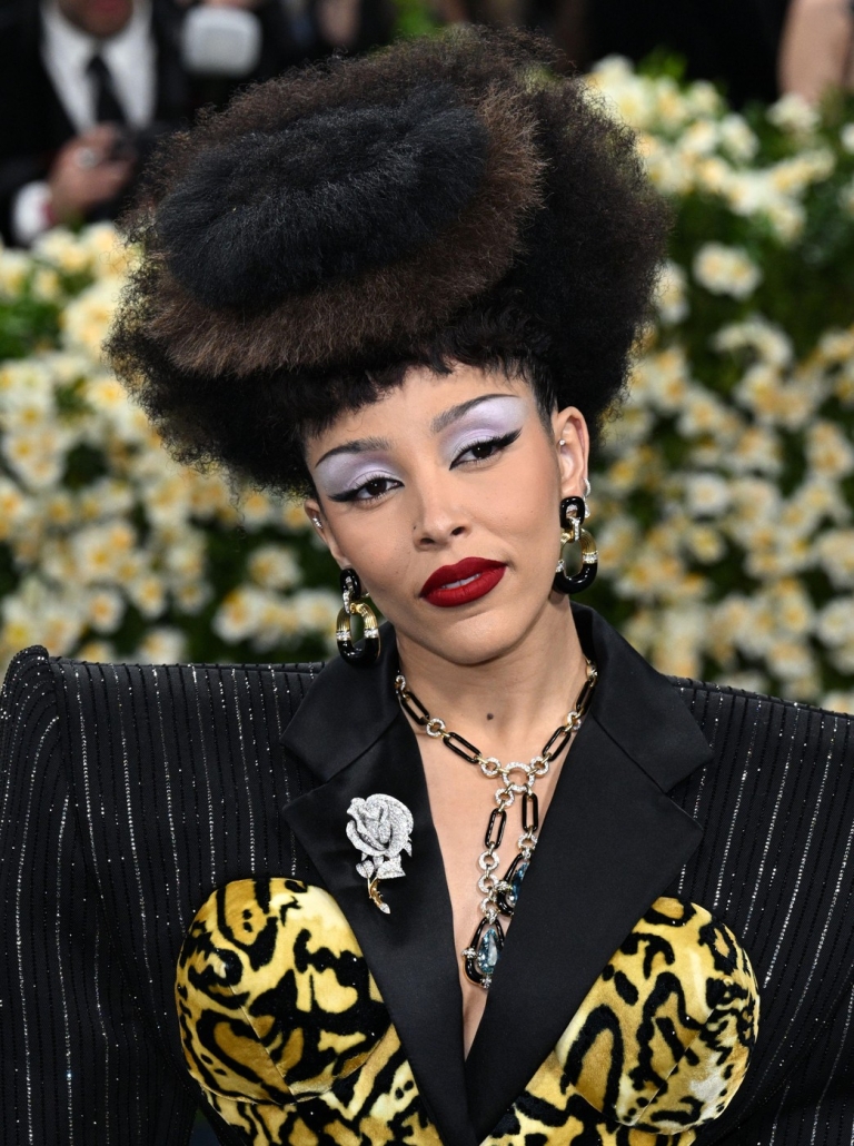 Doja cat marc jacobs